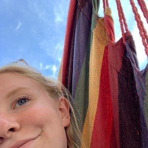 Meet your Posher, Alayna